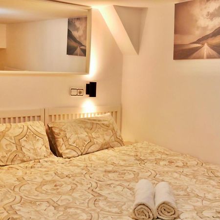 Apartament Duplex La Latina Centro Madryt Zewnętrze zdjęcie